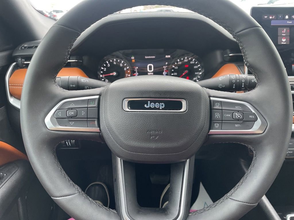 Used 2024 Jeep Compass Limited image 22
