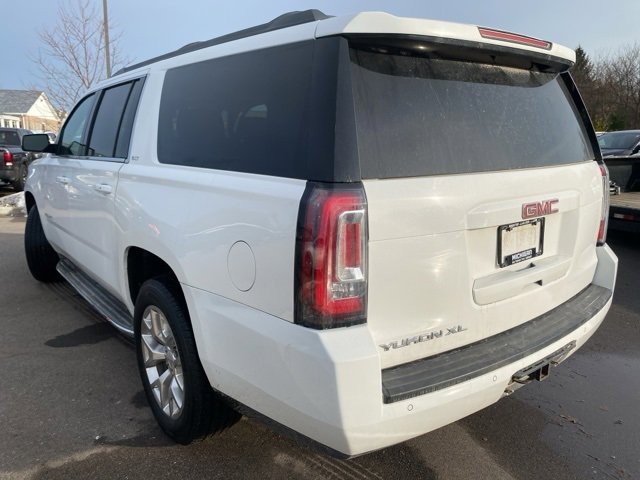 Used 2015 GMC Yukon XL SLT w/ Open Road Package image 4