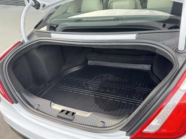 Used 2019 Jaguar XJ L Supercharged image 38