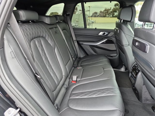 Used 2026 BMW X5 xDrive40i w/ Executive Package AWD/4WD image 22
