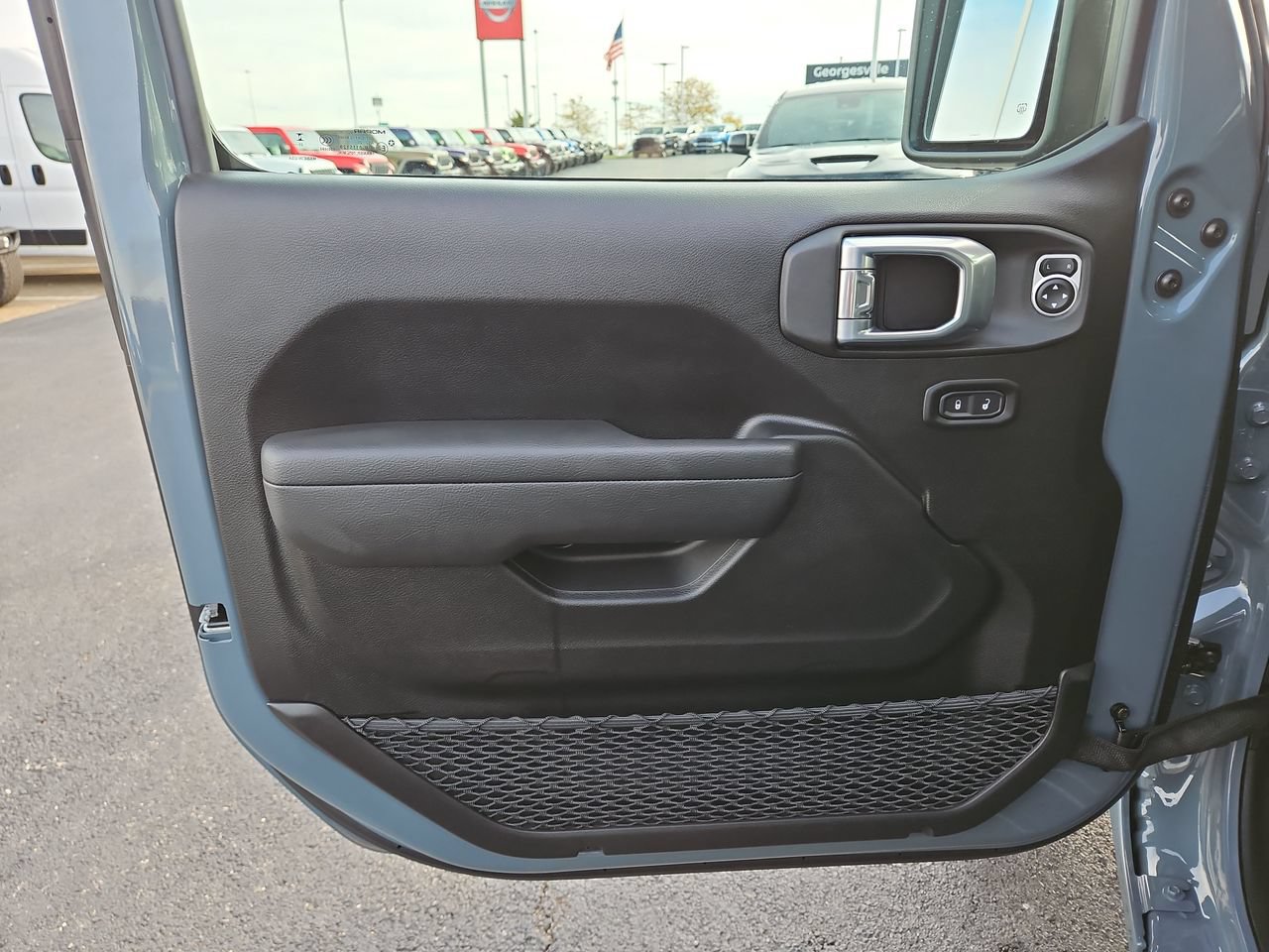 New 2026 Jeep Gladiator Sport AWD/4WD image 18