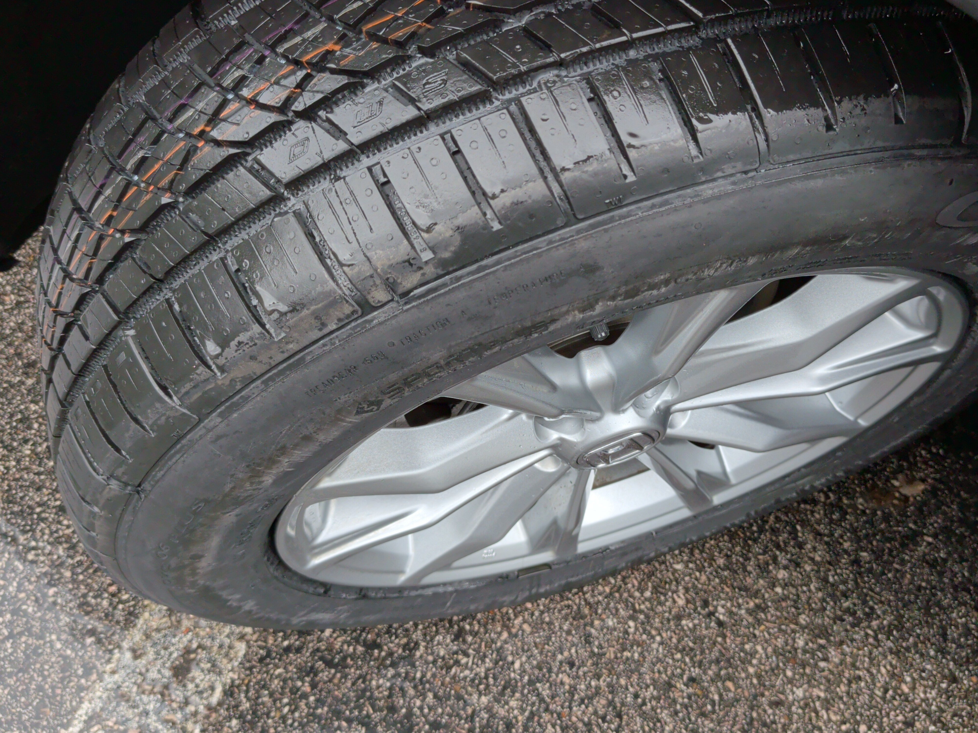 Used 2024 Honda CR-V EX-L image 12