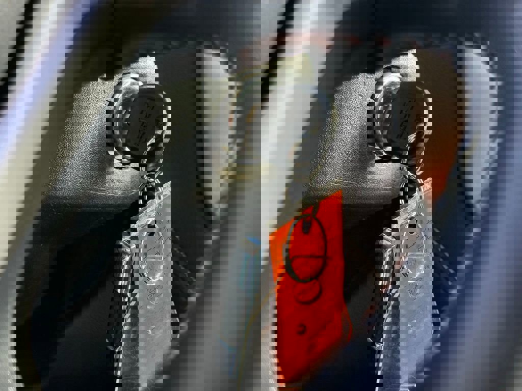 Used 2022 GMC Canyon Denali image 35