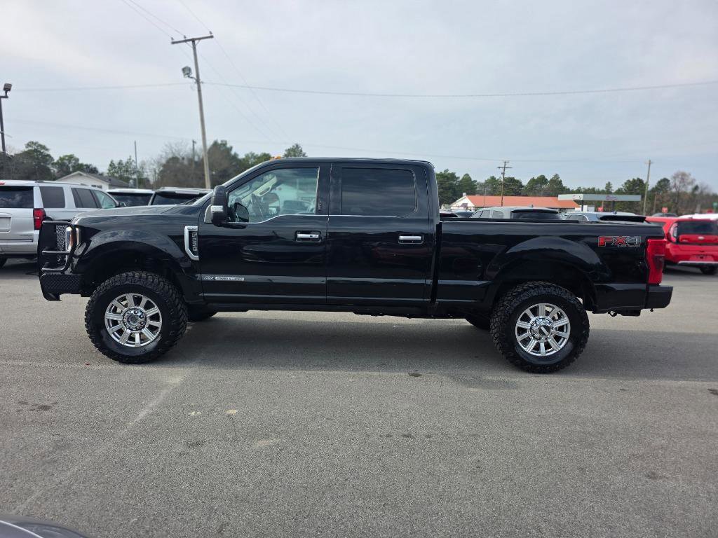 Used 2018 Ford F250 Limited image 2