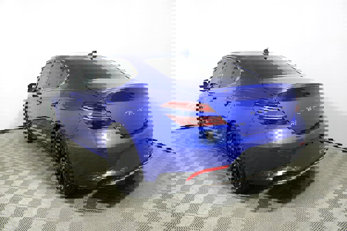 Used 2023 Genesis G70 2.0T w/ Sport Prestige Package image 39