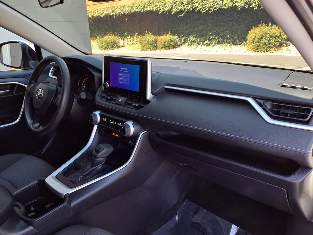 Certified 2025 Toyota RAV4 XLE w/ Convenience Package image 24