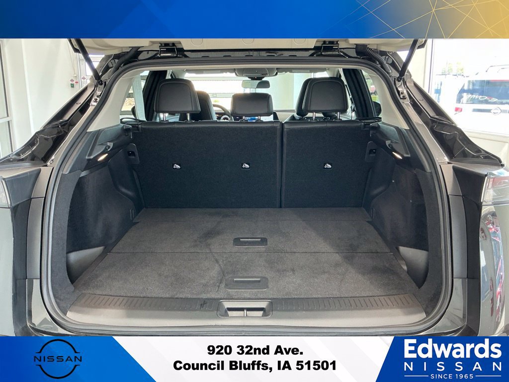 Used 2025 Nissan Ariya FWD image 8
