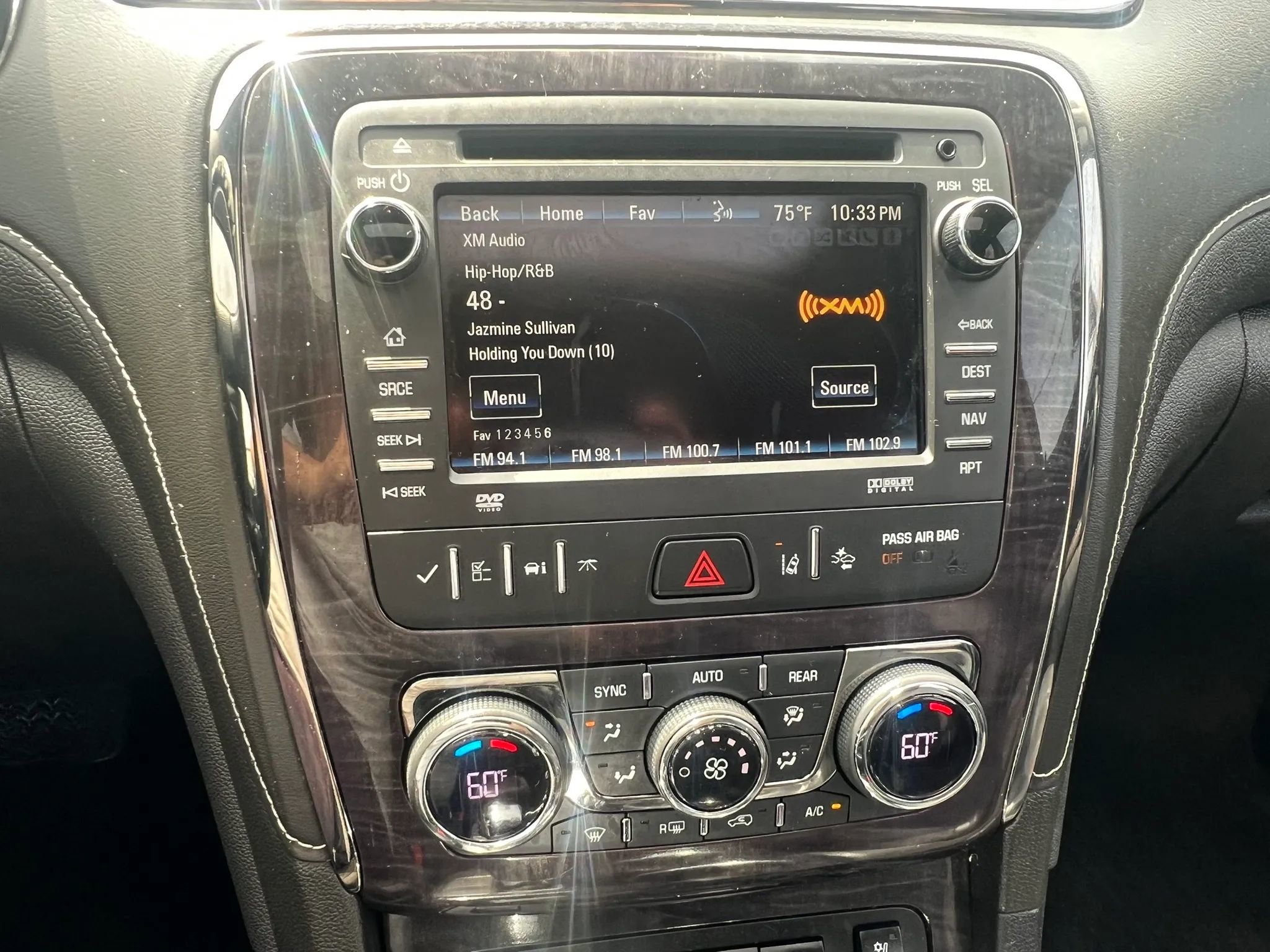Used 2015 Buick Enclave Premium w/ Experience Buick Package image 21