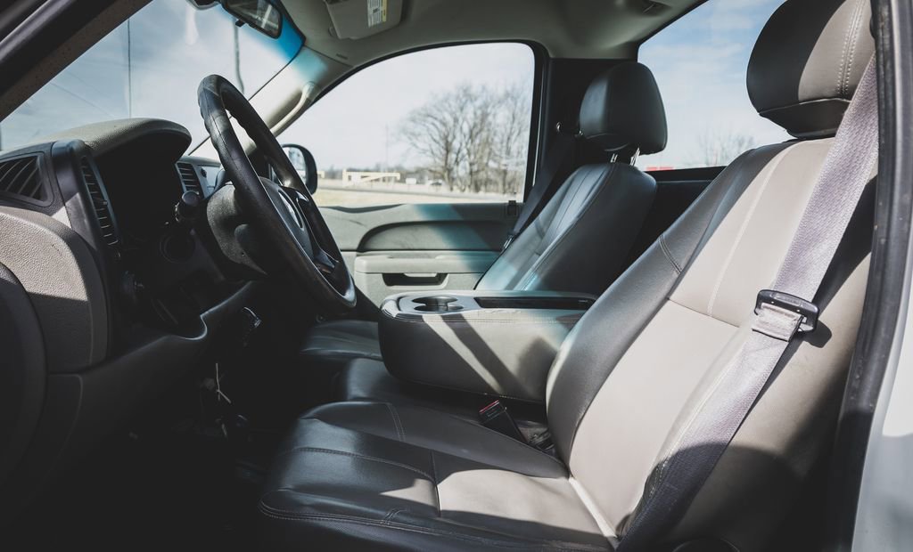 Used 2013 Chevrolet Silverado 1500 W/T image 13