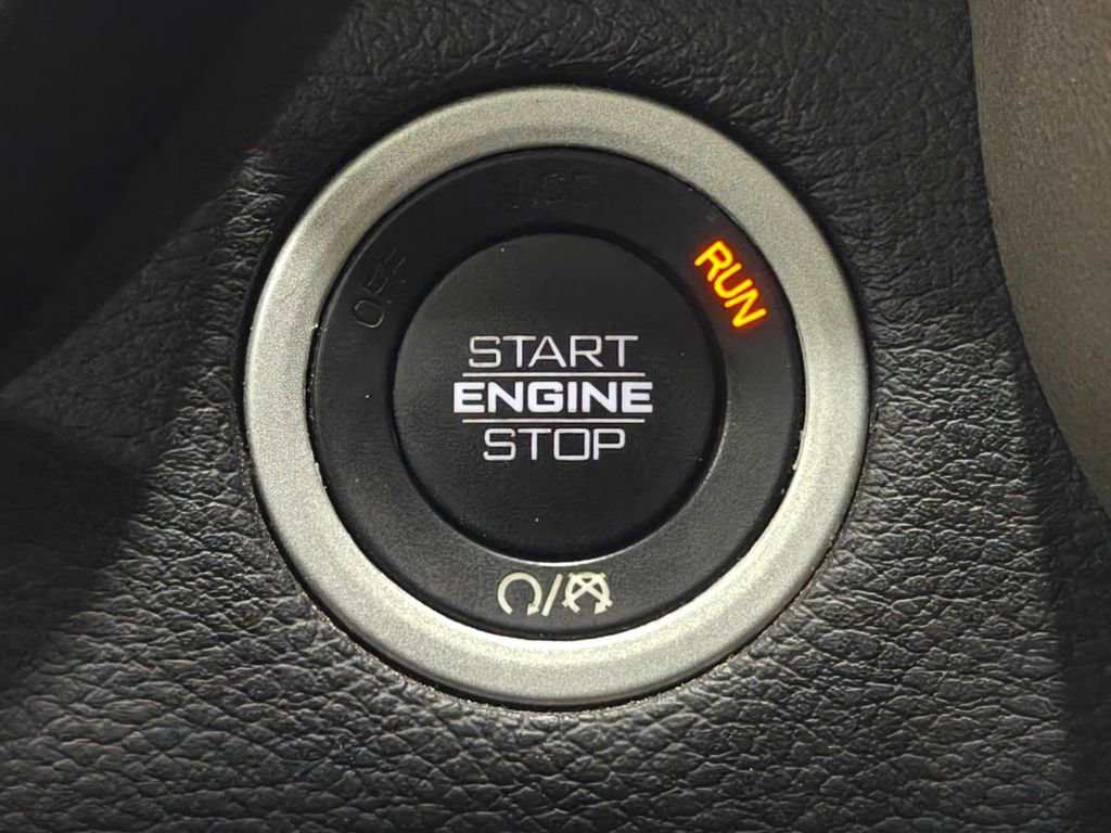 Used 2021 RAM 1500 Laramie image 17