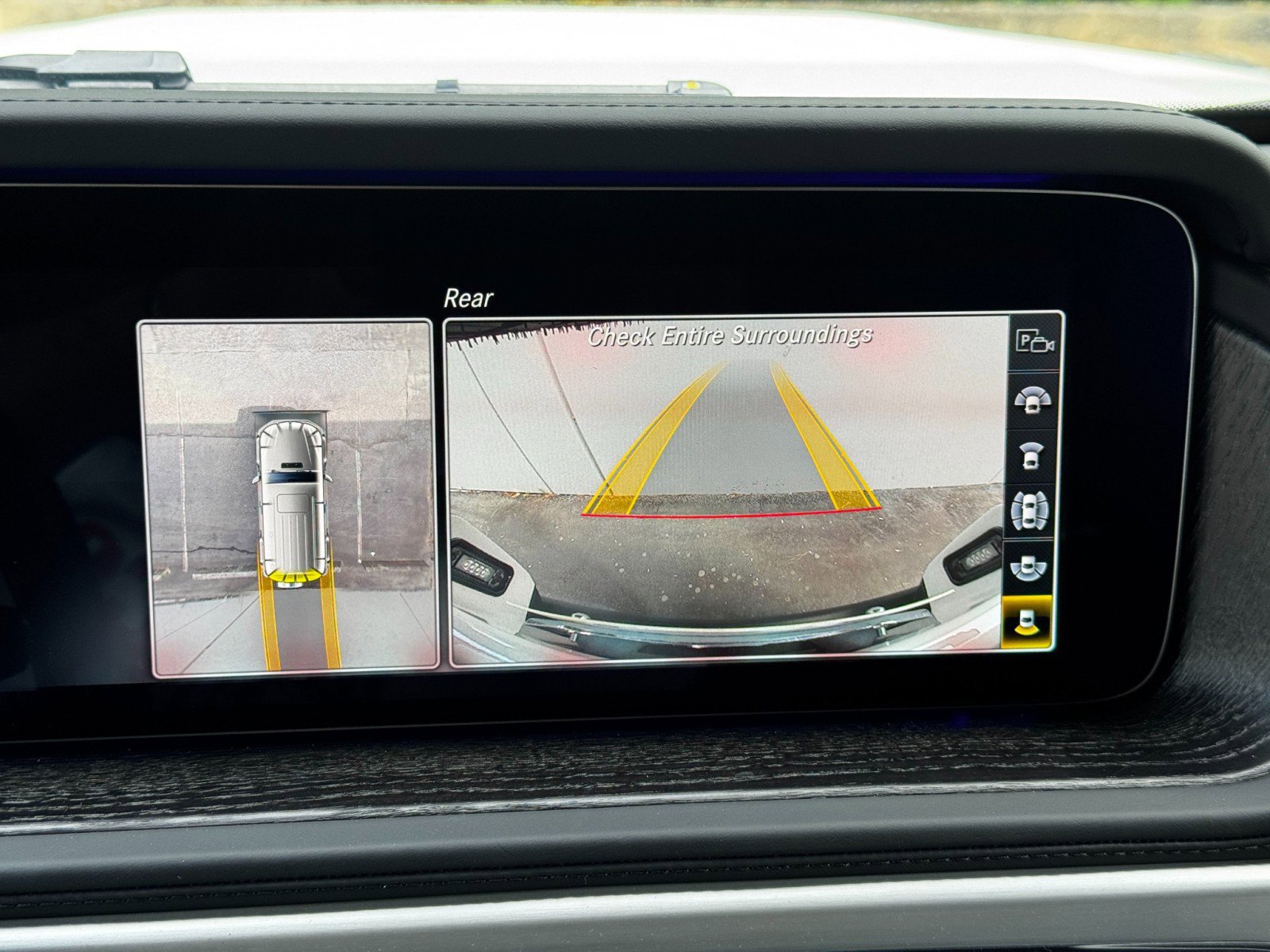 Used 2023 Mercedes-Benz G 63 AMG Squared image 38