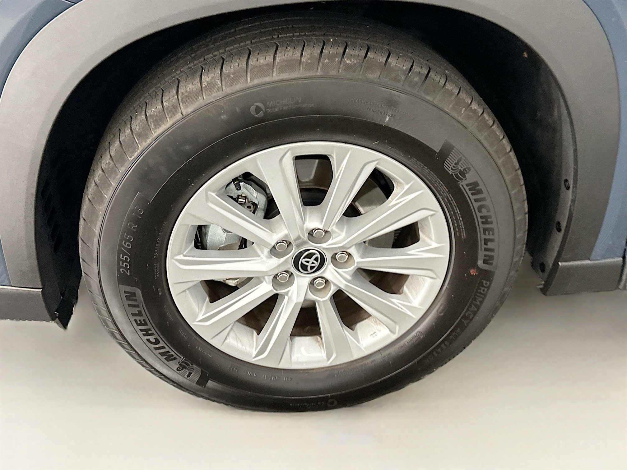 Used 2025 Toyota Grand Highlander AWD image 11