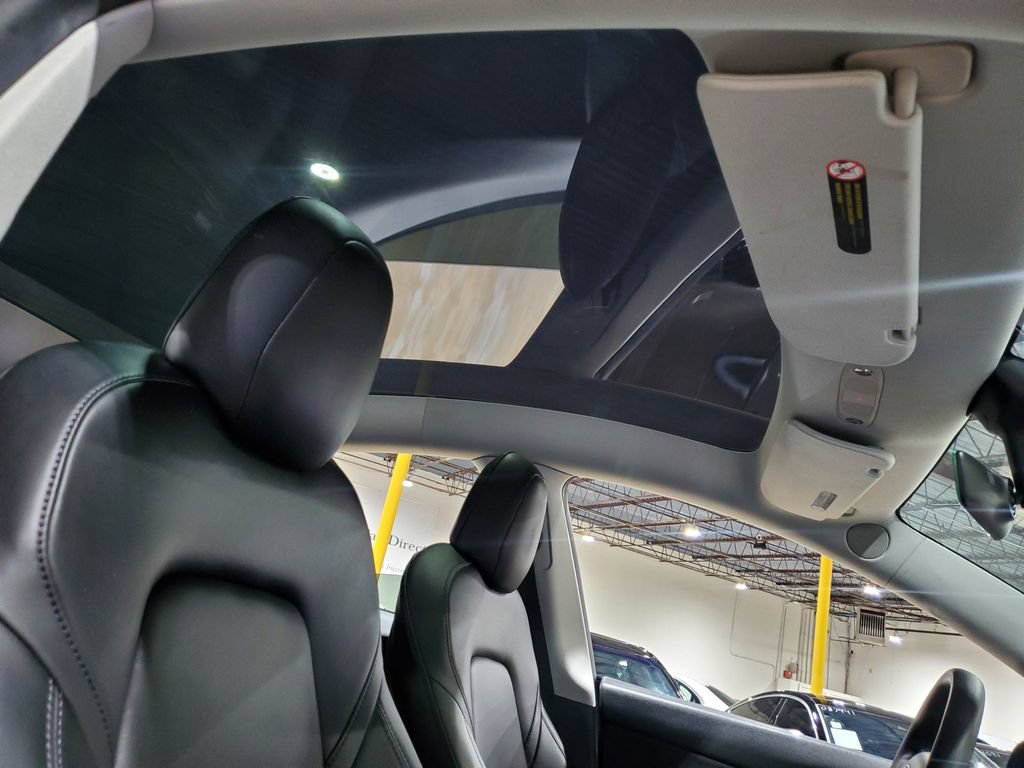Used 2021 Tesla Model Y Long Range AWD/4WD image 15