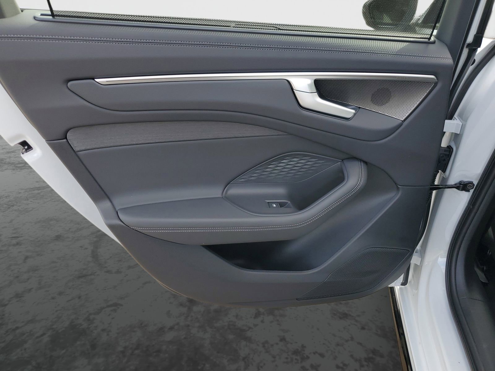 New 2026 Audi A6 Premium Plus image 16