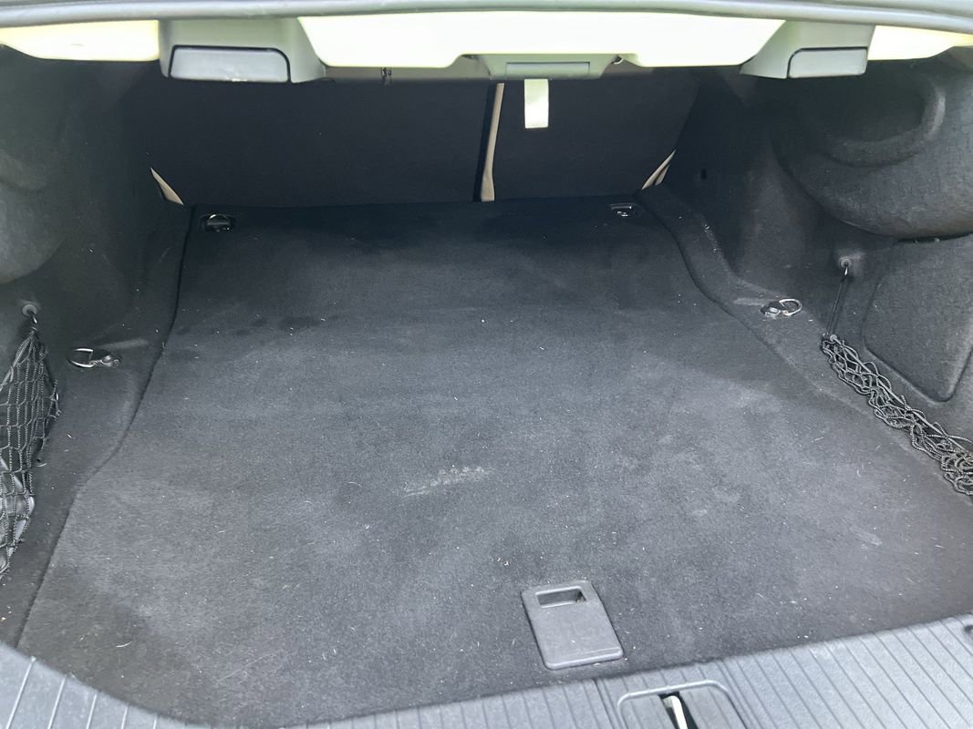 Used 2012 Mercedes-Benz CLS 550 w/ Premium I Pkg image 29