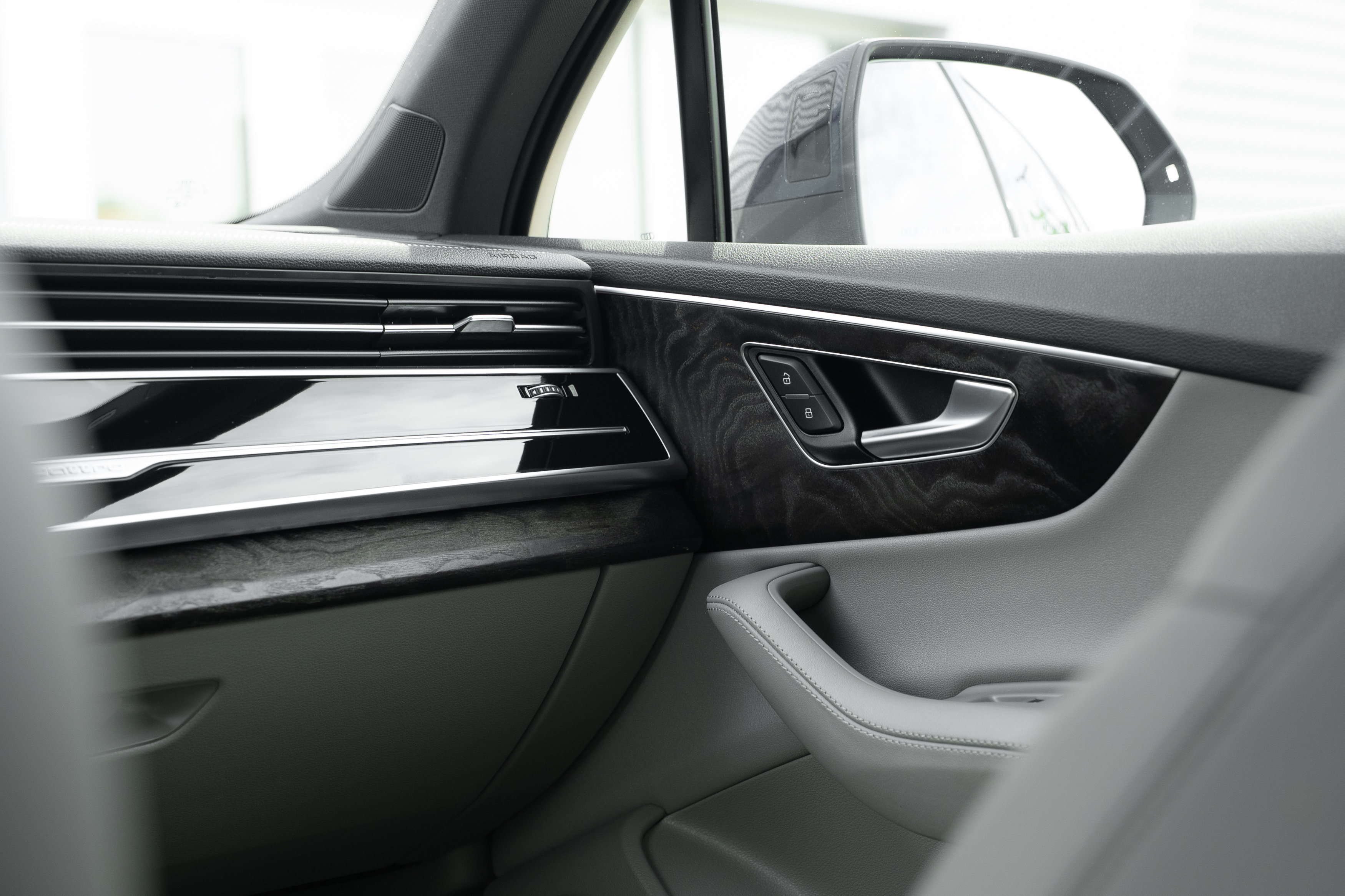 Certified 2024 Audi Q7 2.0T Premium Plus AWD/4WD image 16