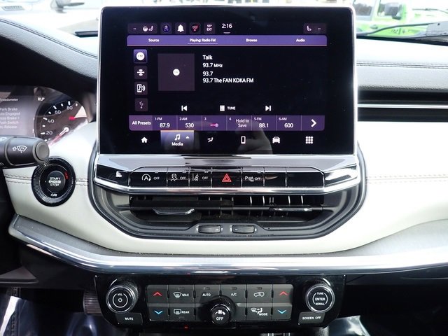 Certified 2022 Jeep Compass Limited image 25