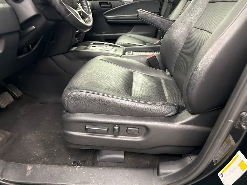 Used 2022 Honda Passport EX-L image 10