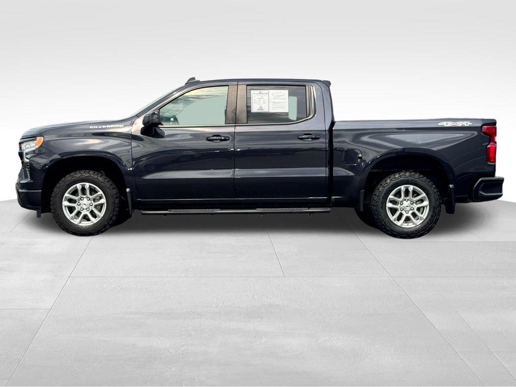 Used 2023 Chevrolet Silverado 1500 RST AWD/4WD image 4