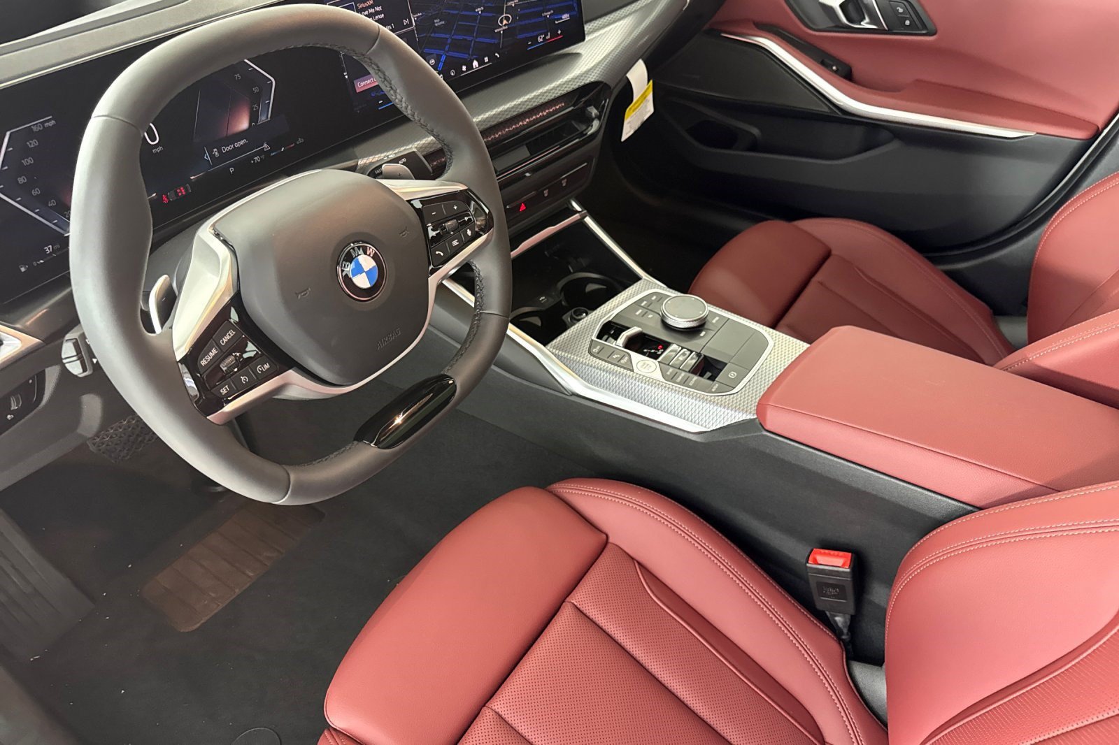 New 2026 BMW 330i Sedan w/ Premium Package RWD image 4