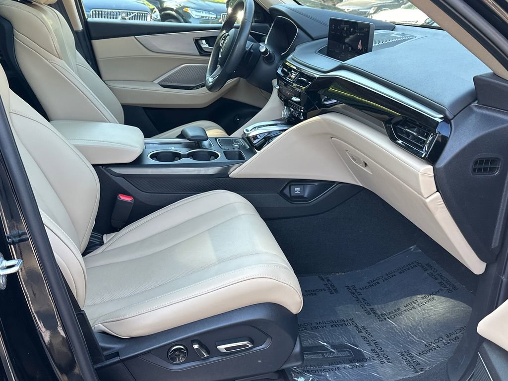 Used 2024 Acura MDX SH-AWD w/ Technology Package image 11