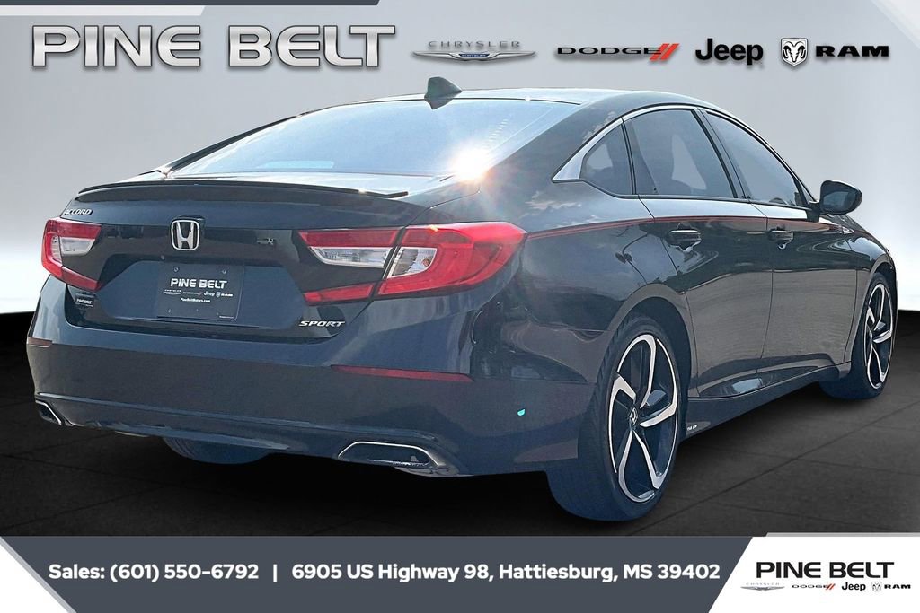 Used 2018 Honda Accord Sport image 11