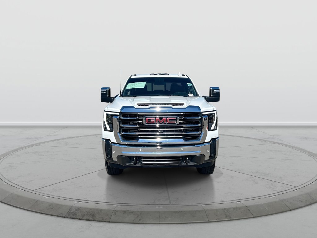 Used 2025 GMC Sierra 2500 SLT w/ SLT Premium Package AWD/4WD image 3