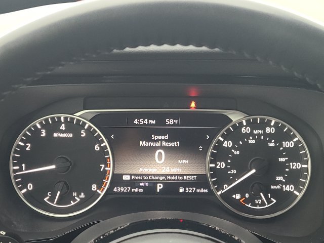 Used 2022 Nissan Pathfinder SV AWD/4WD image 16