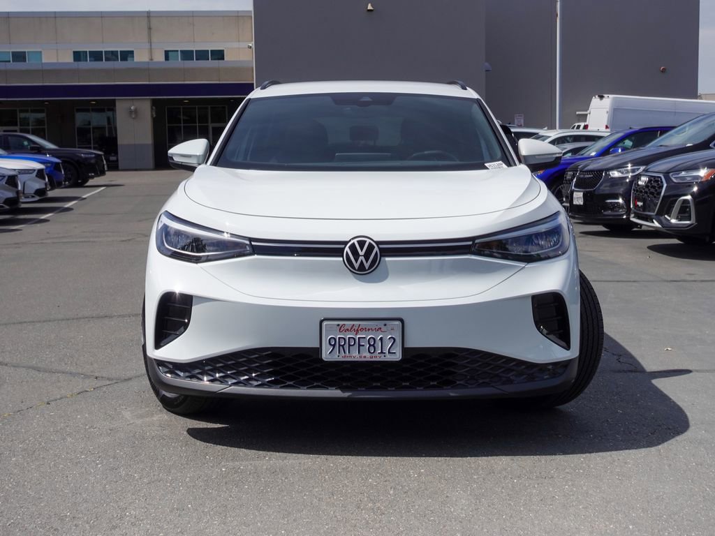 Certified 2024 Volkswagen ID.4 2WD image 2