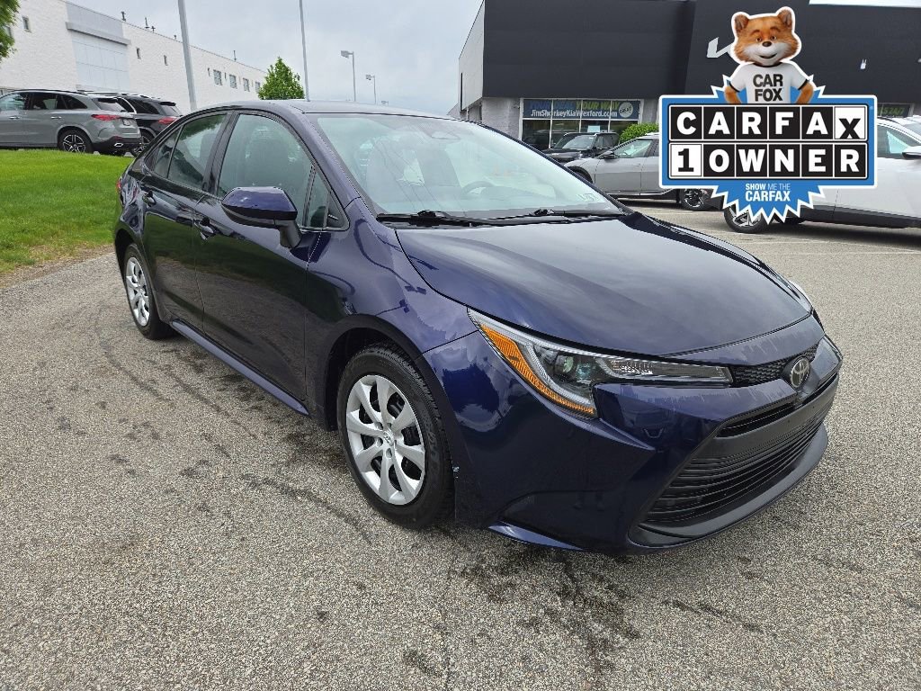 Used 2023 Toyota Corolla LE FWD image 1