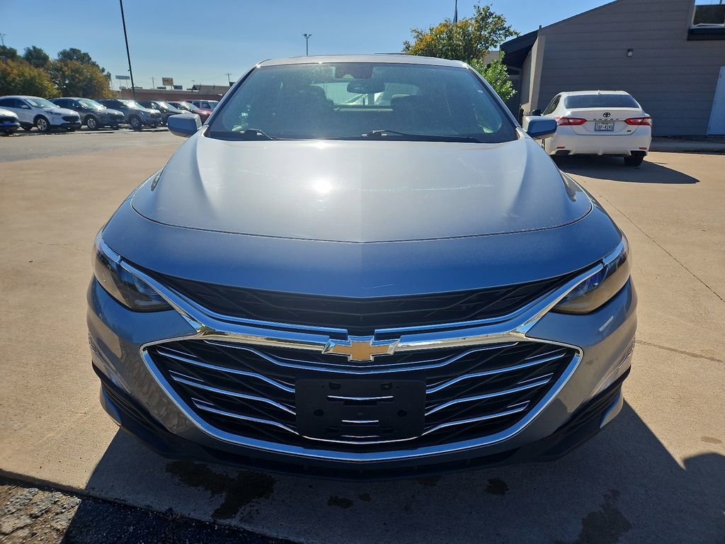 Used 2024 Chevrolet Malibu LT image 3
