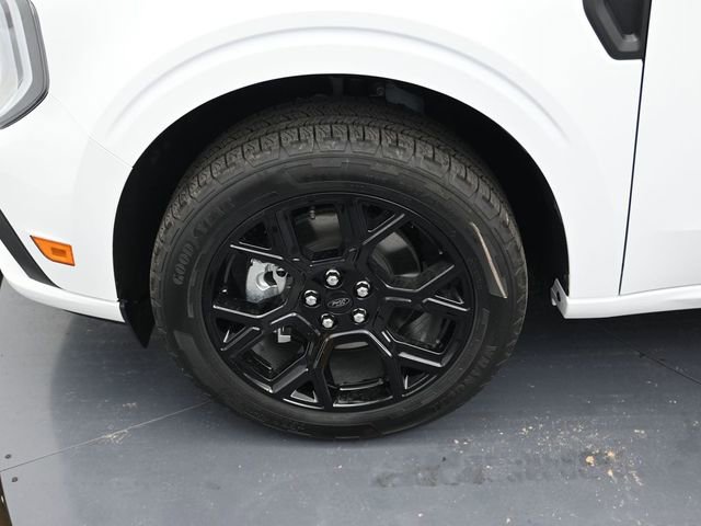 New 2025 Ford Maverick Lobo image 10