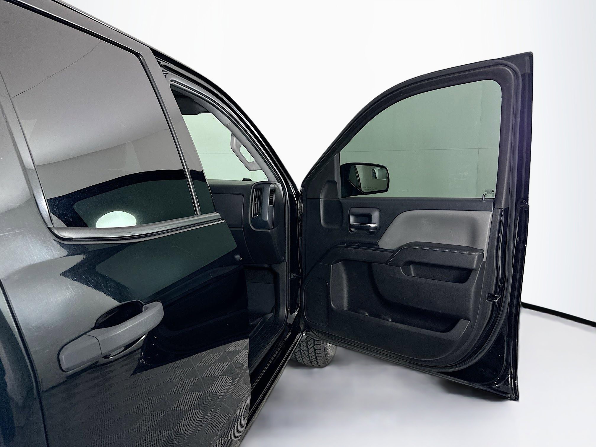 Used 2015 Chevrolet Silverado 1500 W/T w/ Black Out Edition image 28