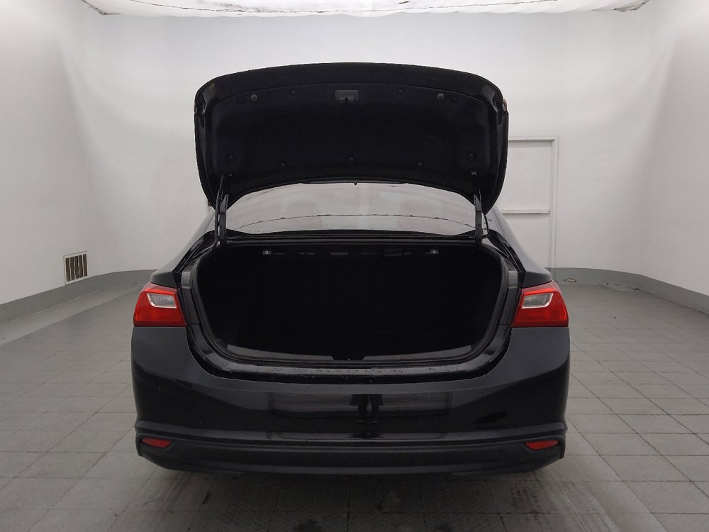 Used 2023 Chevrolet Malibu LS FWD image 29