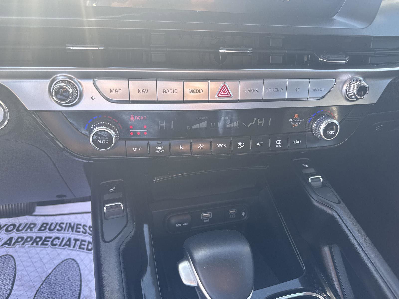 Used 2025 Kia Telluride S AWD/4WD image 25