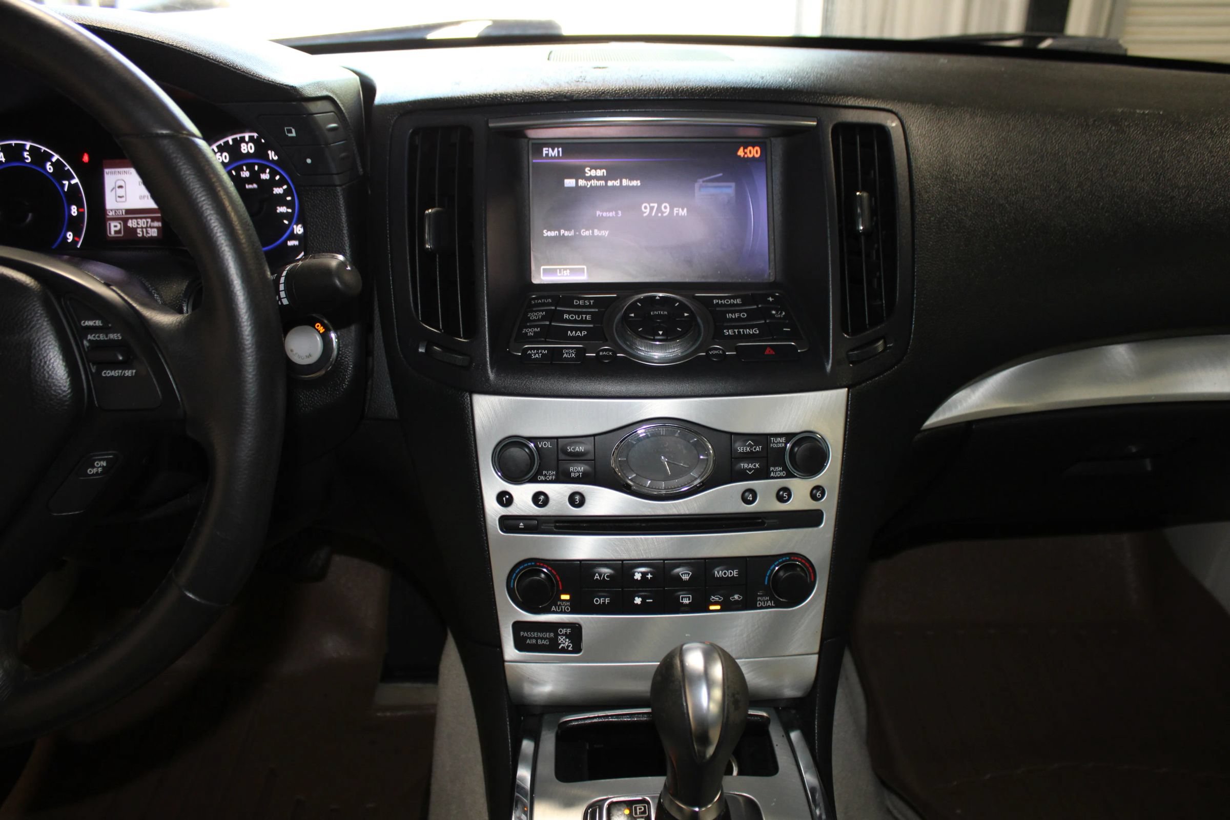 Used 2015 INFINITI Q60 Journey w/ Premium Package RWD image 14
