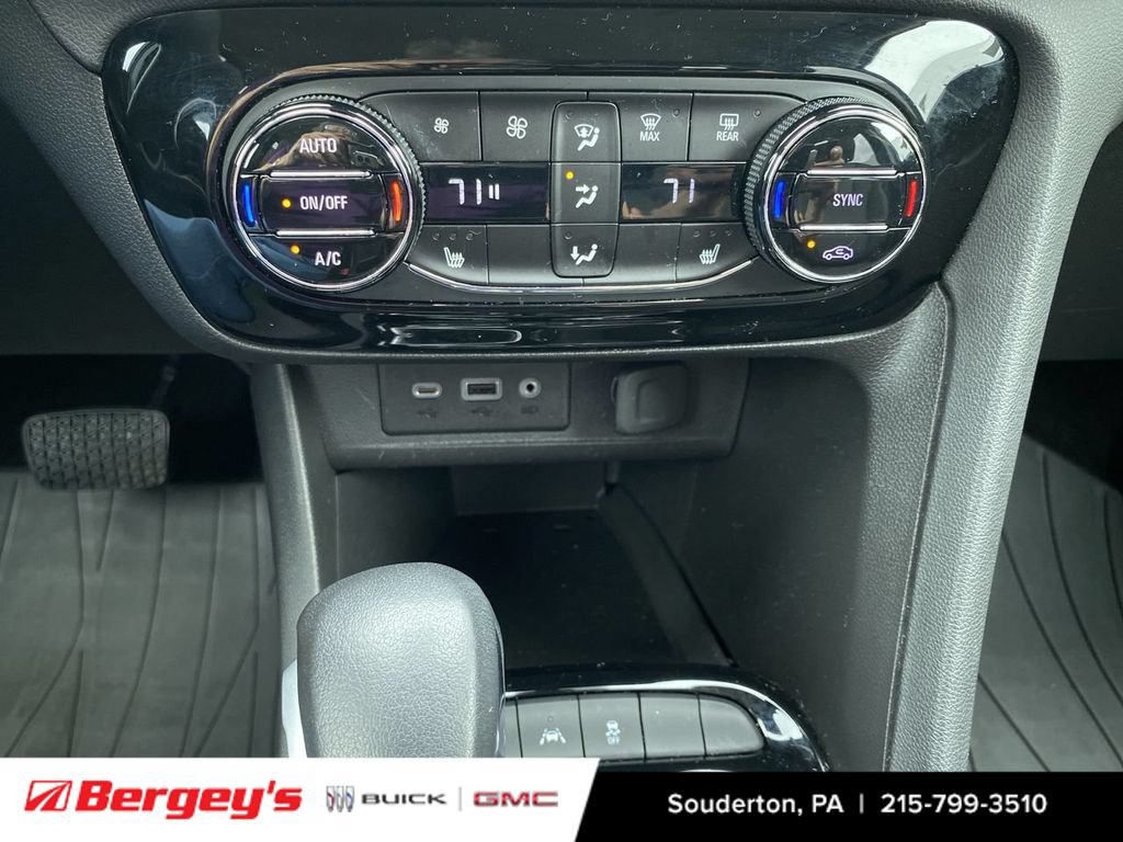 Certified 2023 Buick Encore GX Select AWD/4WD image 21