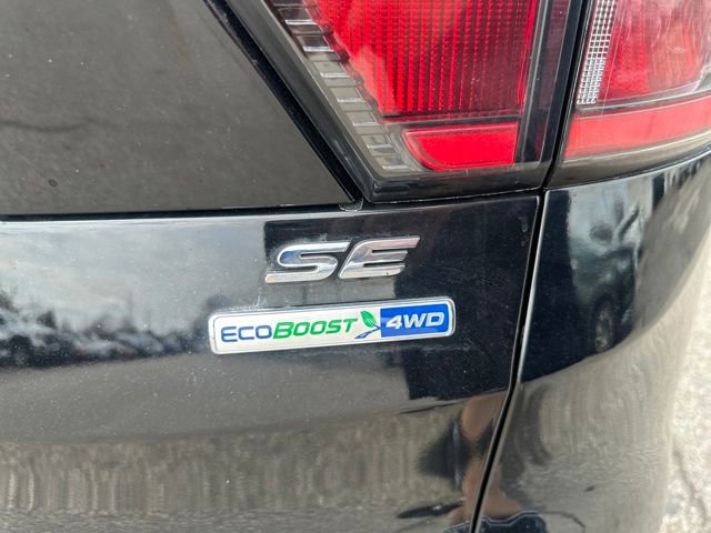 Used 2018 Ford Escape SE image 23