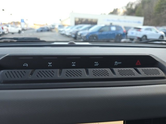 Used 2023 Ford Bronco Badlands image 27