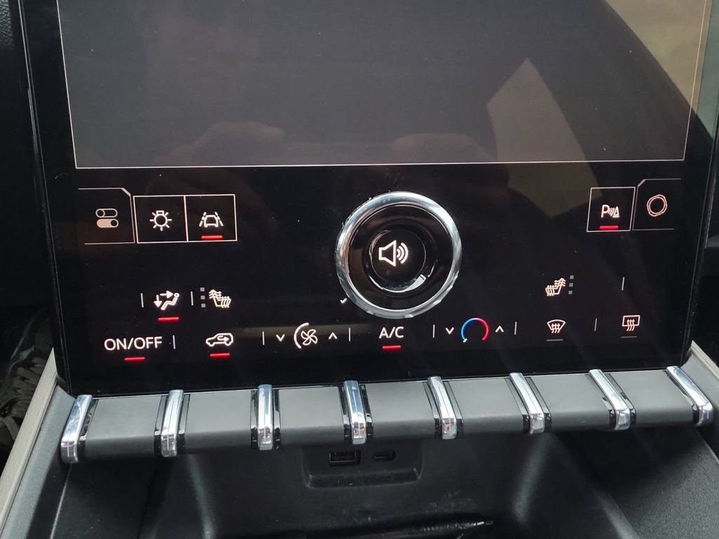 Used 2026 GMC Terrain Elevation w/ LPO, Floor Liner Package FWD image 19