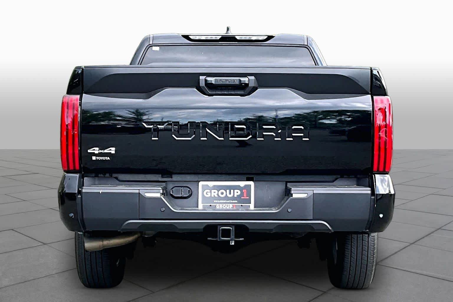 Used 2023 Toyota Tundra SR5 w/ SR5 Convenience Package AWD/4WD image 5