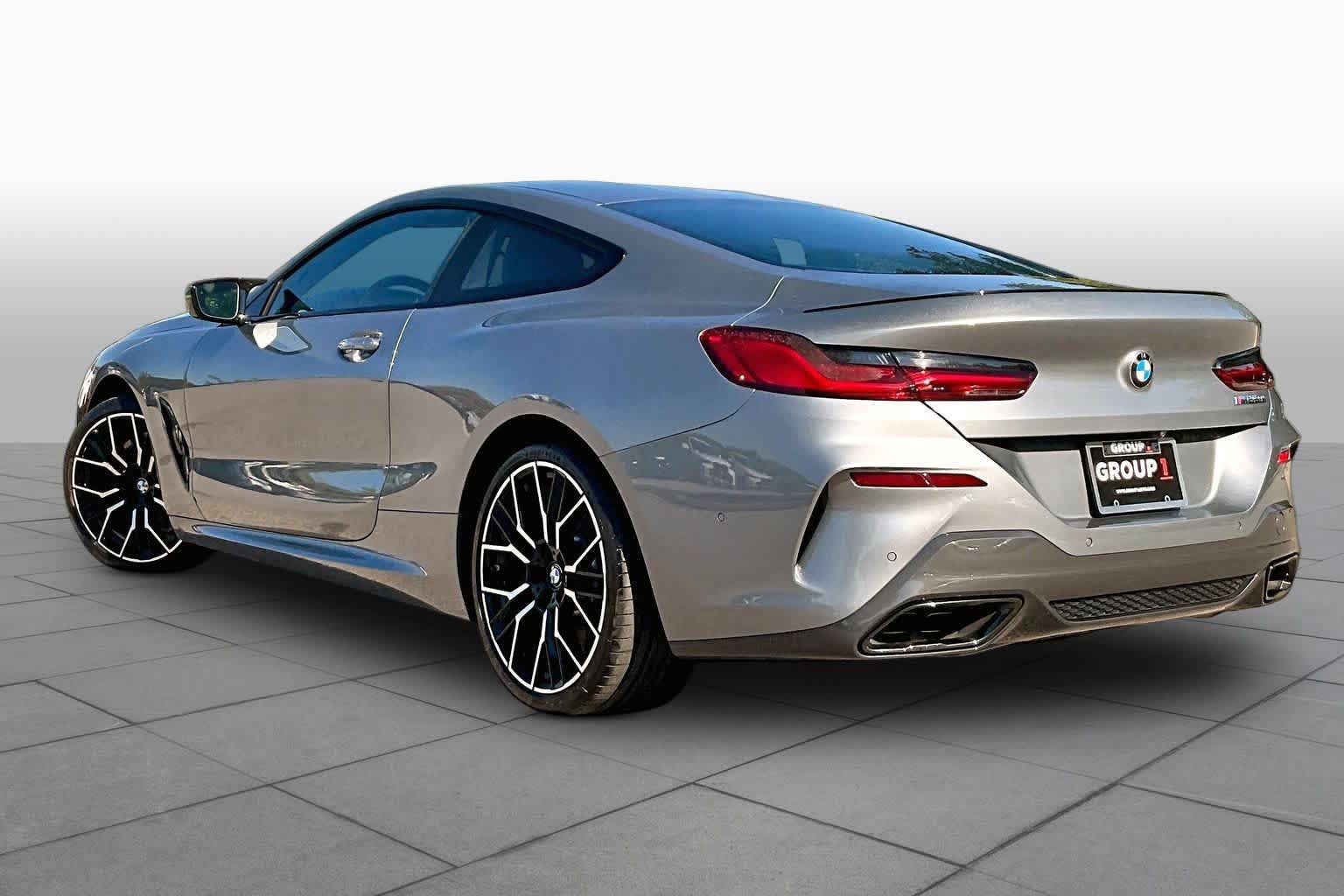 Used 2025 BMW M850i xDrive Coupe w/ M Sport Professional Package AWD/4WD image 11