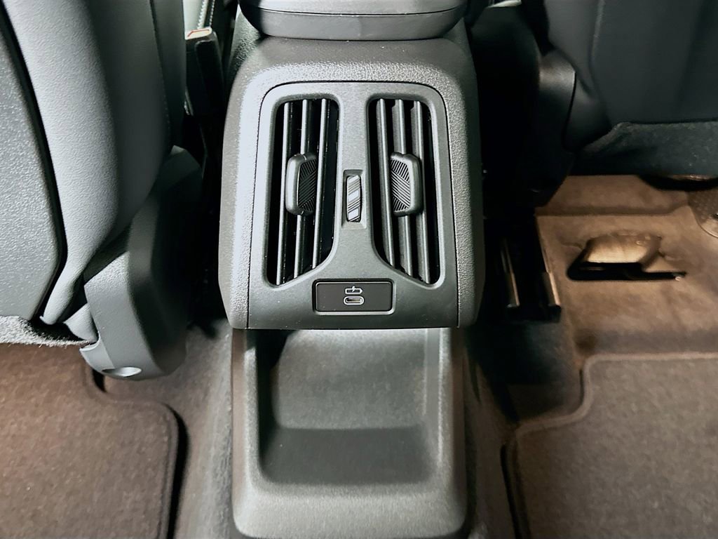 New 2026 BMW X1 xDrive28i w/ Convenience Package image 18