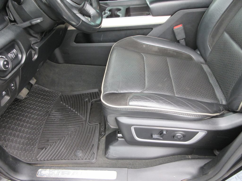 Used 2021 RAM 1500 Laramie AWD/4WD image 25