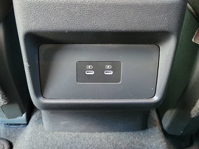 Used 2024 Nissan Rogue SV AWD/4WD image 11
