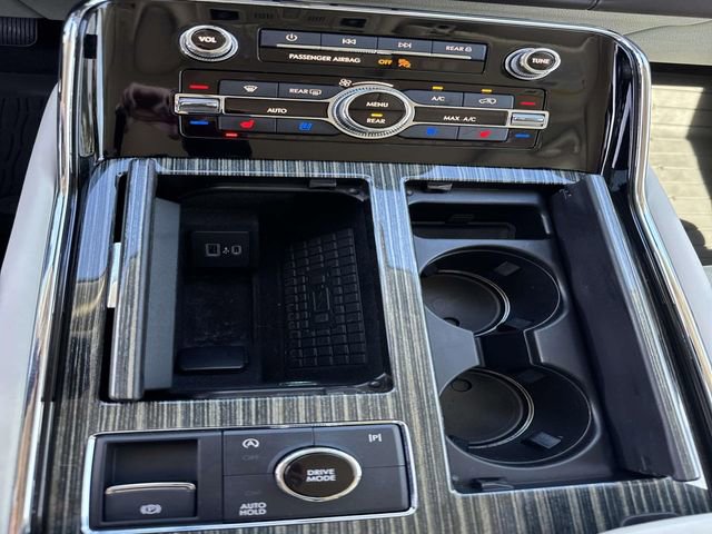 Used 2023 Lincoln Navigator Black Label image 25
