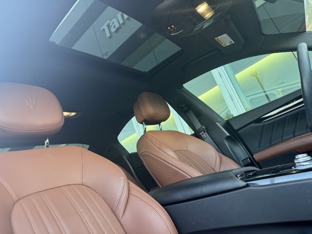 Used 2022 Maserati Ghibli Modena Q4 image 10