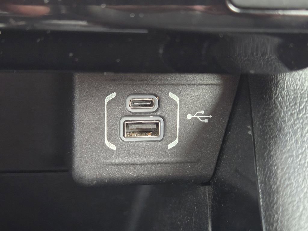 Used 2023 Jeep Compass Altitude image 28