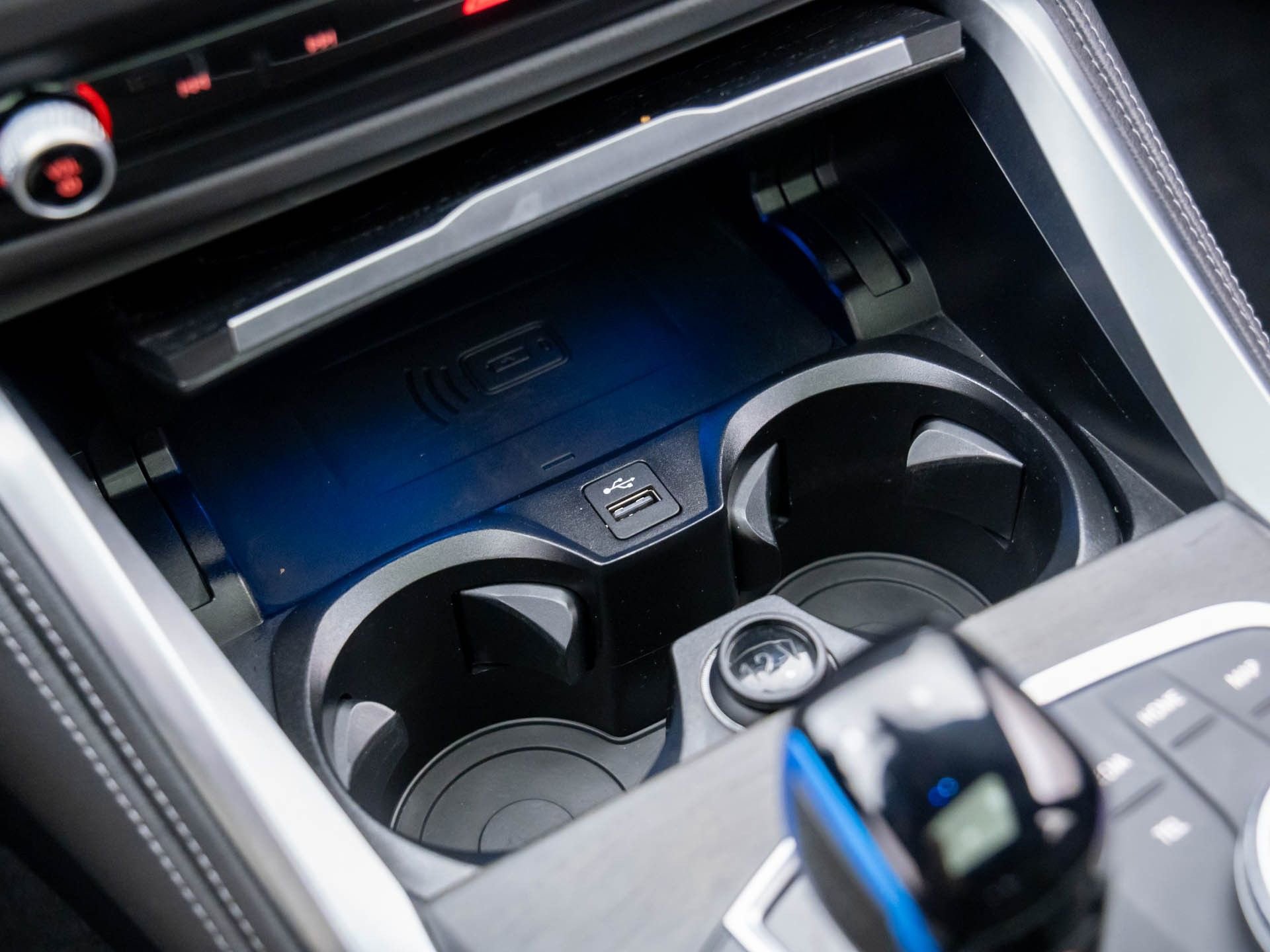 Used 2023 BMW i4 M50 w/ Premium Package image 31