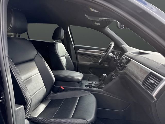 Used 2022 Volkswagen Atlas Cross Sport SE image 27